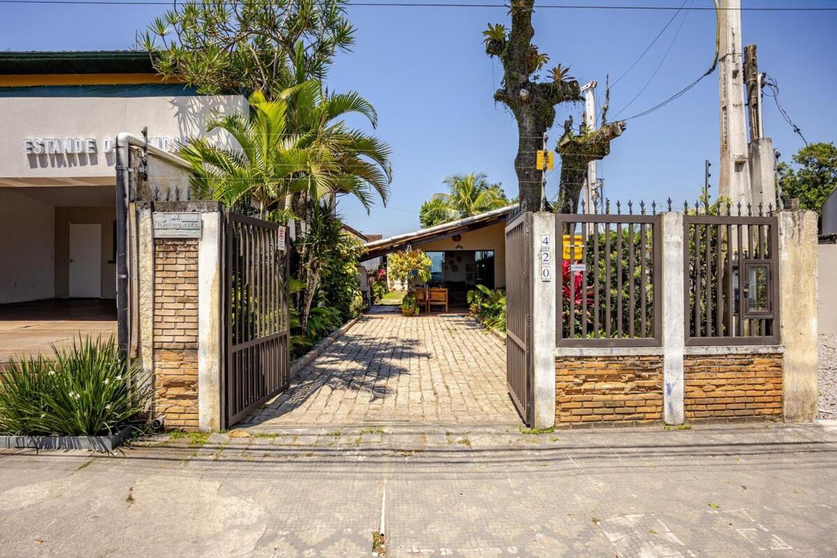 Villa Ubatuba Casa Frente Mar Exterior foto